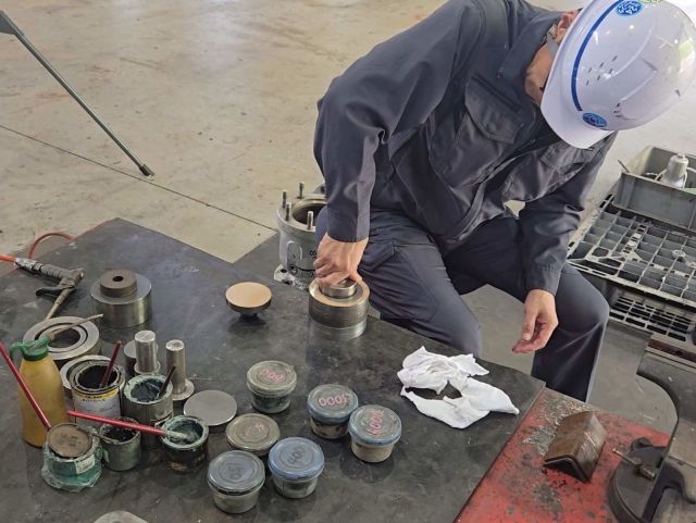 安全弁　ラッピング